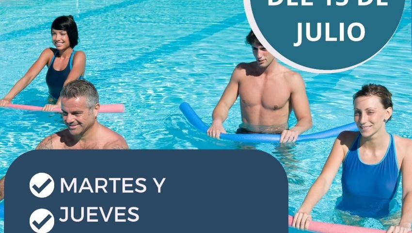 Aquagym en la piscina municipal